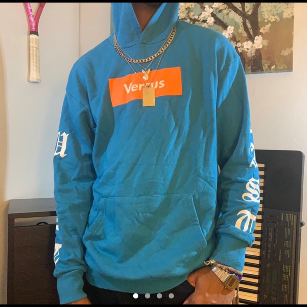 FOREVER 21 hoodie